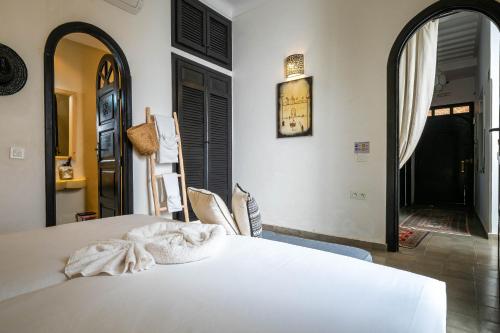 riad comeandva
