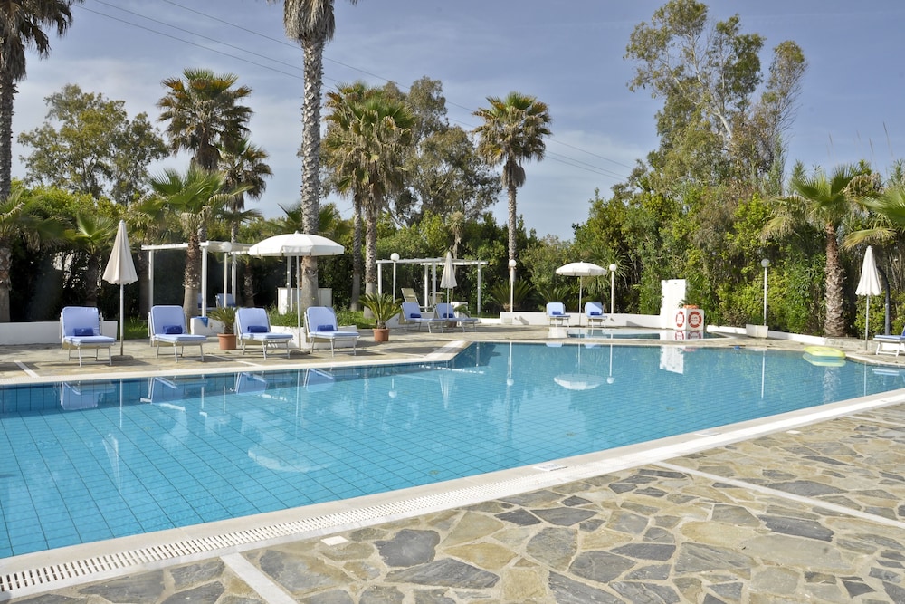 sidari beach hotel