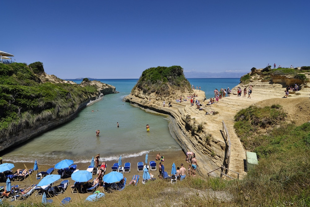 sidari beach hotel