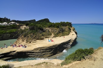 sidari beach hotel