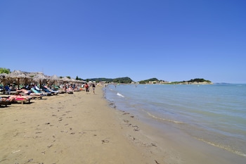 sidari beach hotel