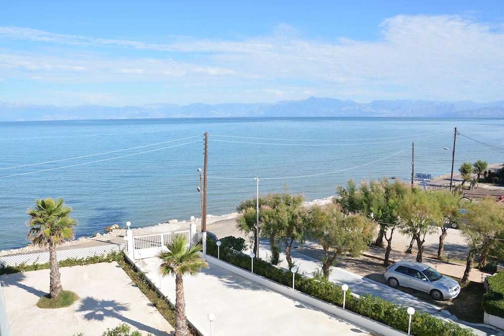 sidari beach hotel