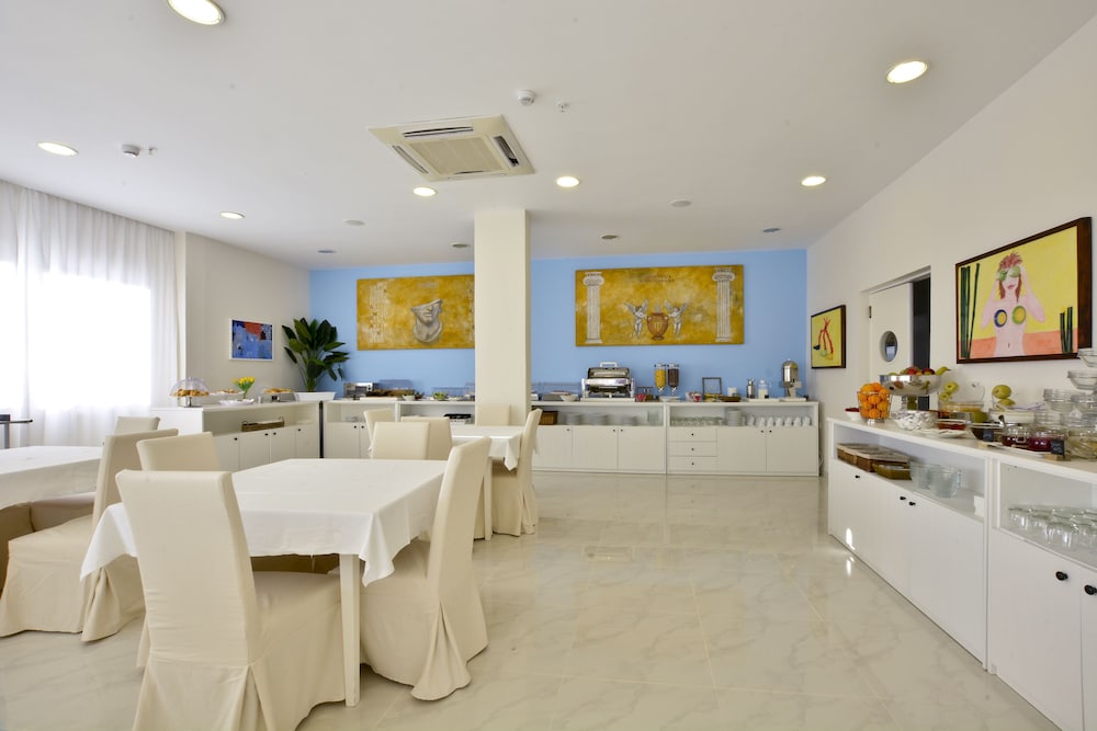sidari beach hotel
