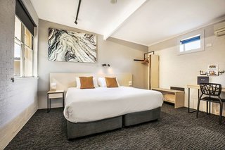 nightcap at colyton hotel