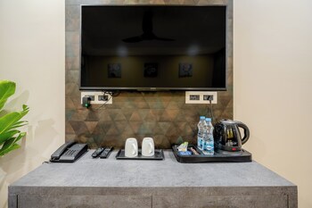 lime tree hotel medanta