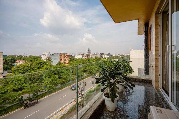 lime tree hotel medanta