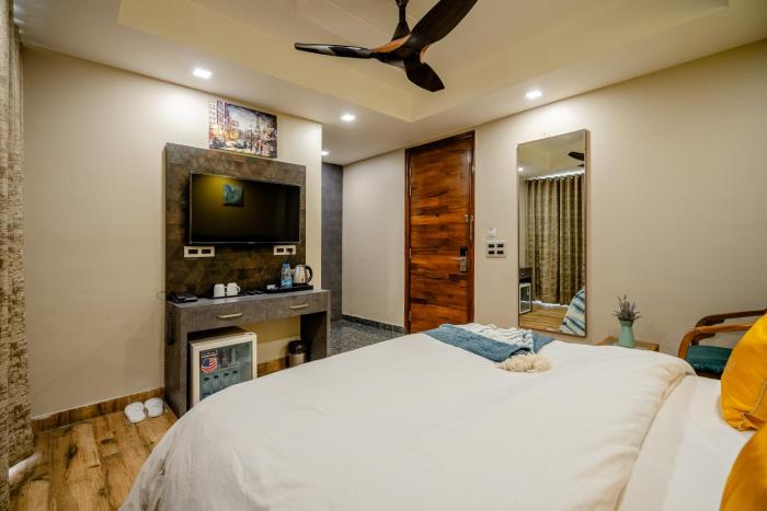 lime tree hotel medanta