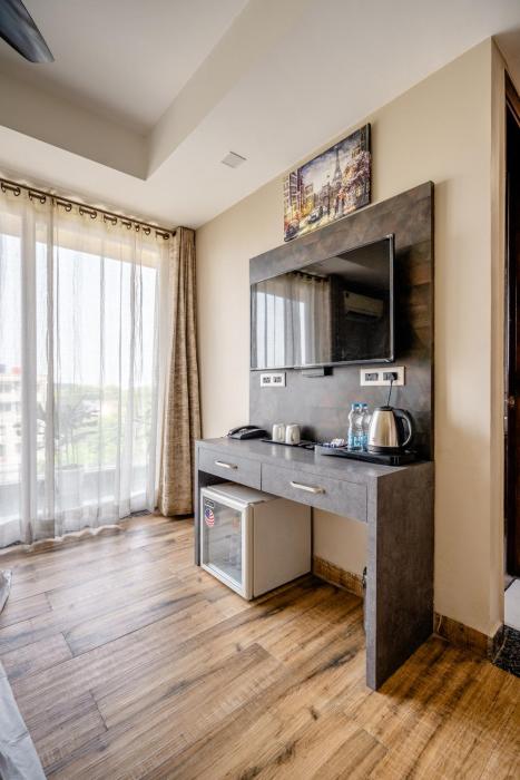 lime tree hotel medanta