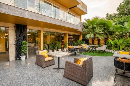 lime tree hotel medanta