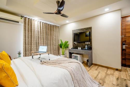 lime tree hotel medanta