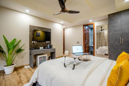 lime tree hotel medanta