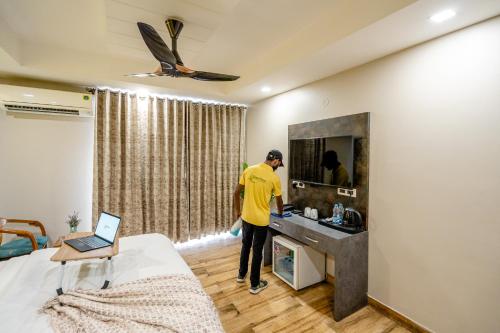 lime tree hotel medanta