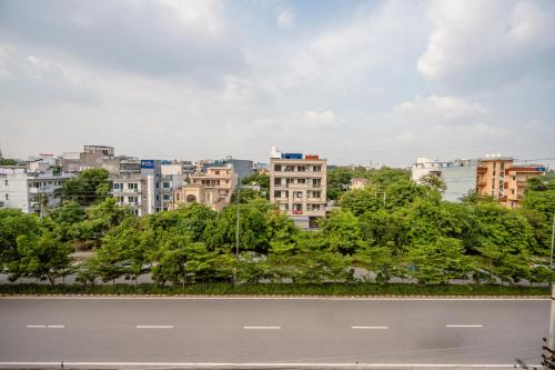 lime tree hotel medanta