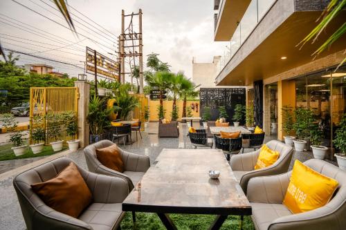 lime tree hotel medanta