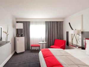 Mercure Paris Cdg Airport & Convention,Charles De Gaulle Airport>>Bouqueval,4 star