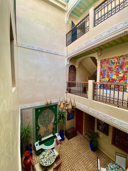 riad rose mati