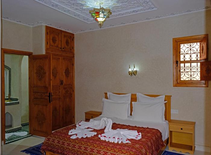 riad rose mati