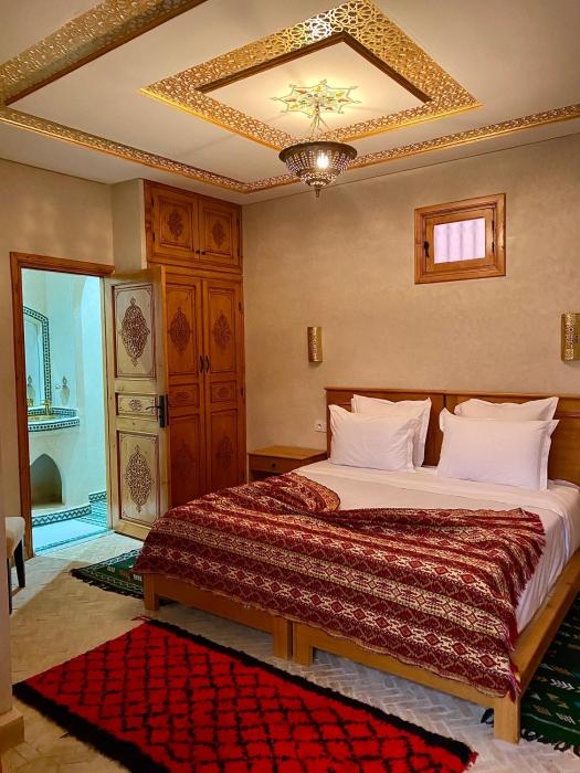 riad rose mati