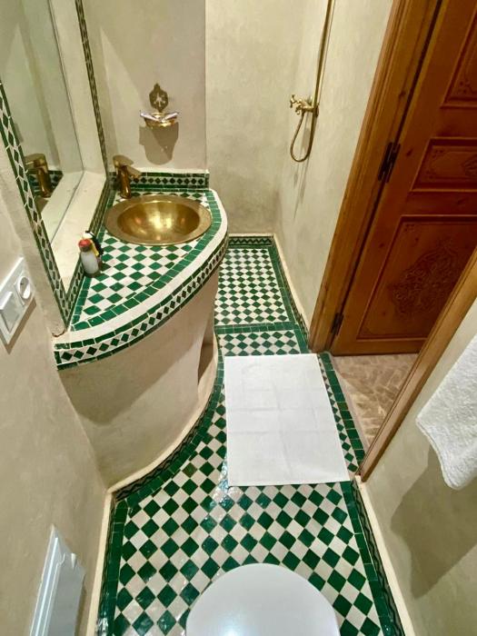 riad rose mati