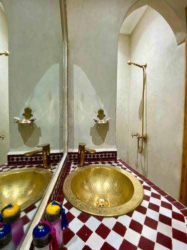riad rose mati