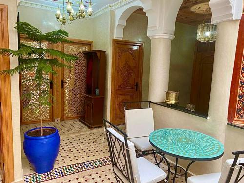 riad rose mati