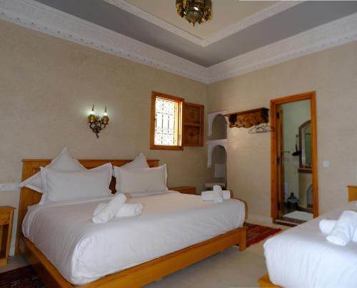 riad rose mati