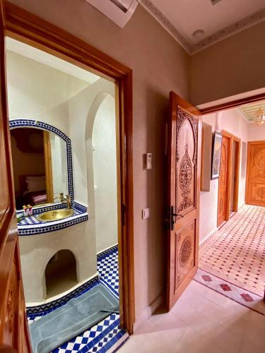 riad rose mati