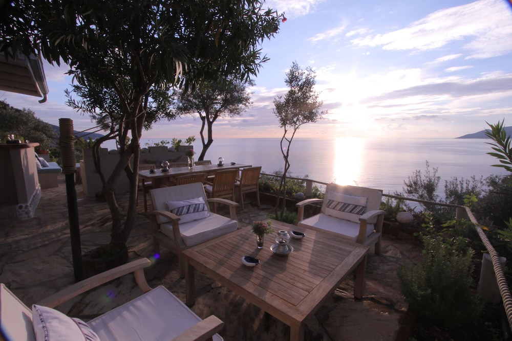 beyaz yunus hotel adults only