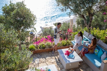 beyaz yunus hotel adults only