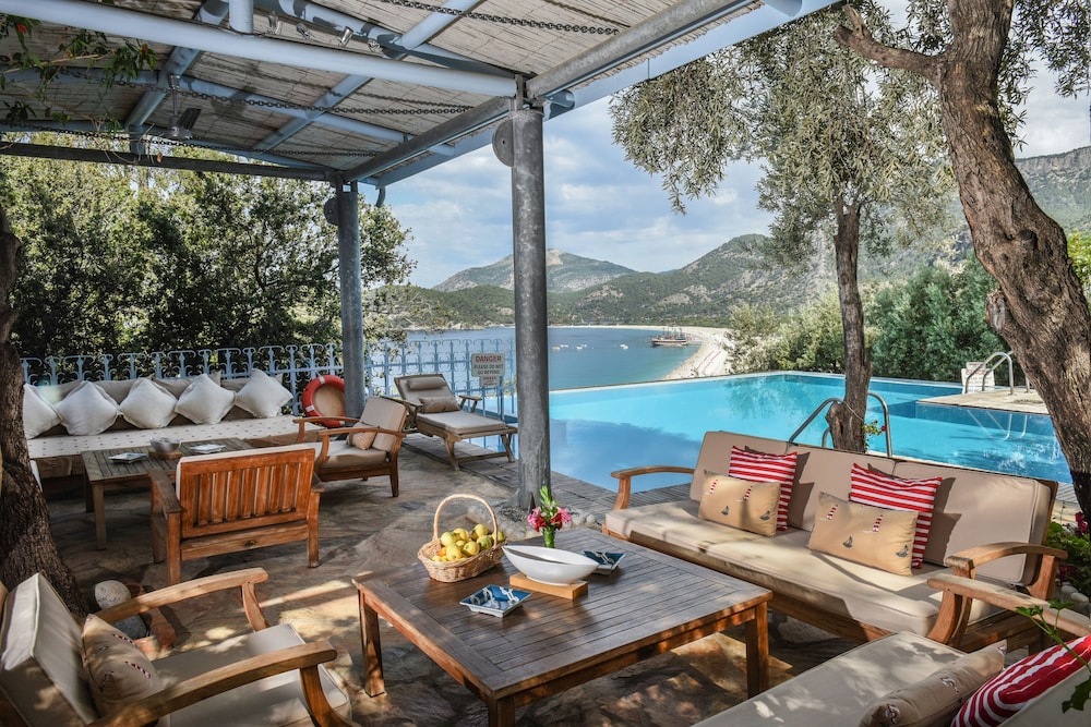 beyaz yunus hotel adults only