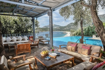 beyaz yunus hotel adults only