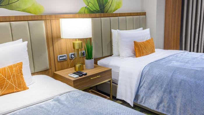 mcollection business and leisure stay in eastwood city