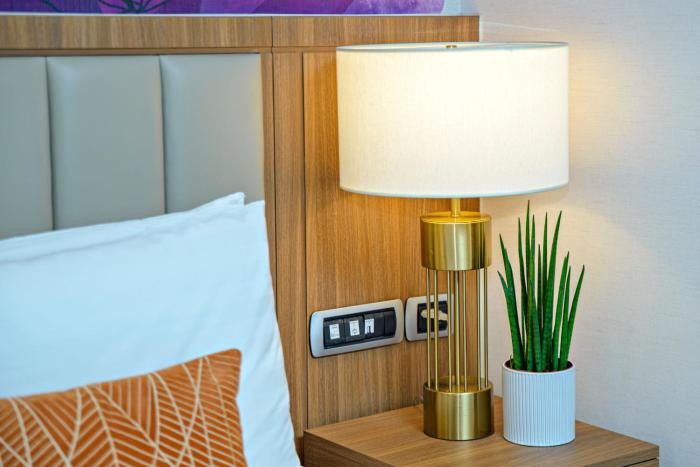 mcollection business and leisure stay in eastwood city