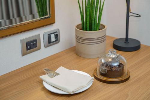 mcollection business and leisure stay in eastwood city