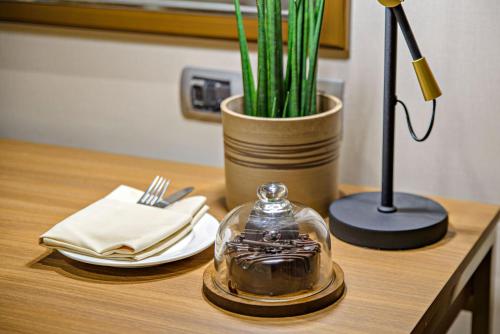 mcollection business and leisure stay in eastwood city
