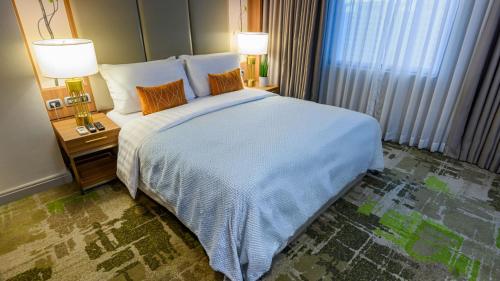 mcollection business and leisure stay in eastwood city