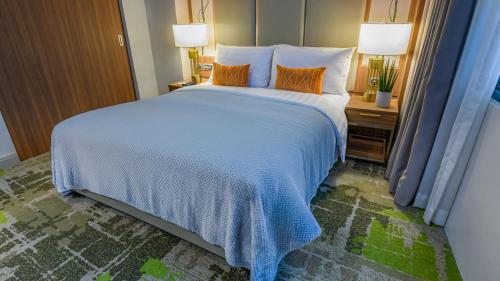 mcollection business and leisure stay in eastwood city