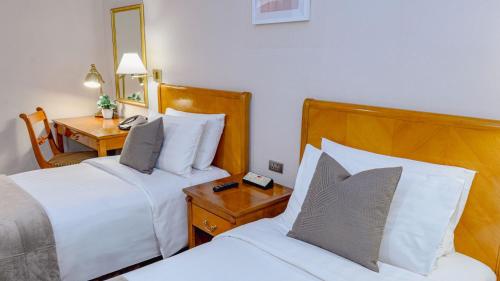 mcollection ortigas cbd near business and shopping hubs