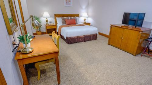 mcollection ortigas cbd near business and shopping hubs