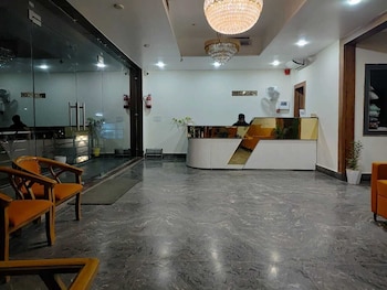 Hotel Grand Lucent,,3 star