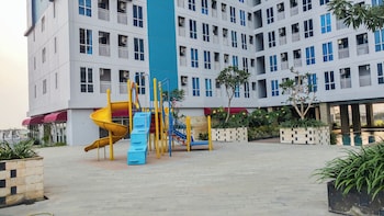 Good Deal And Restful Studio Grand Dhika City Apartment,,2 star