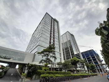 modern look and homey studio at mataram city apartment
