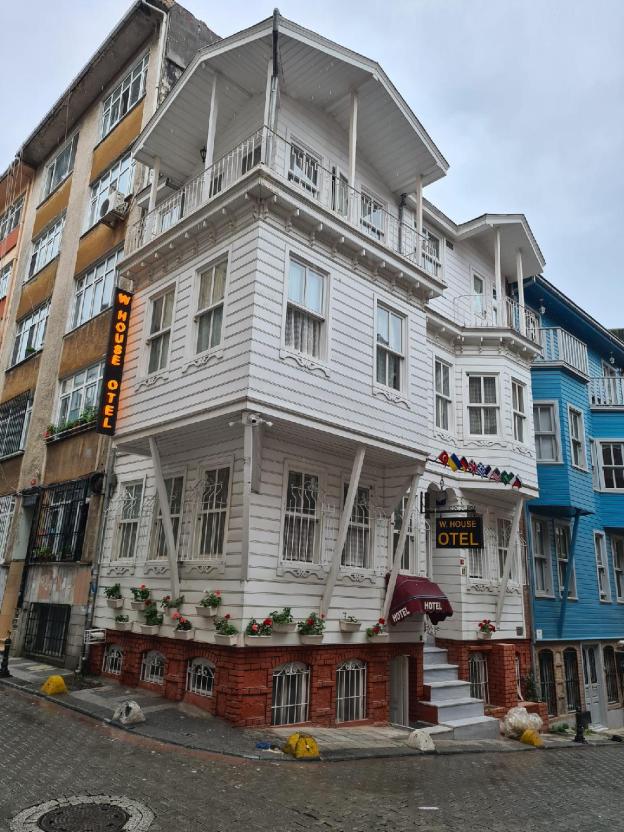 kadikoy white house