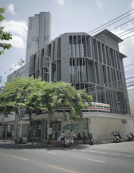 poshtel 56