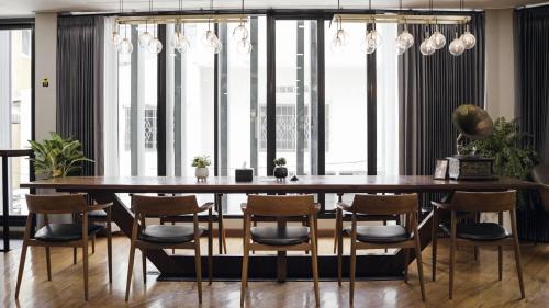 poshtel 56