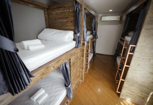 poshtel 56