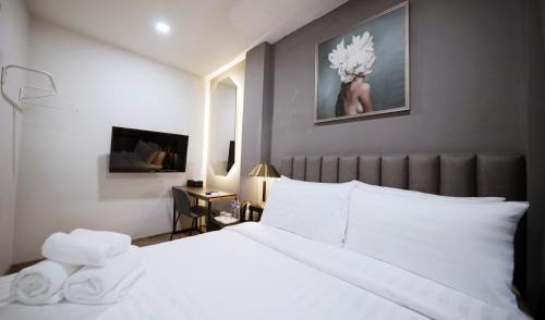 poshtel 56