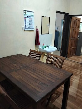Villa Ndelik Ijen,,2 star