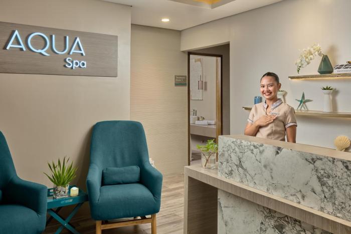 mcollection stay near private beach in boracay
