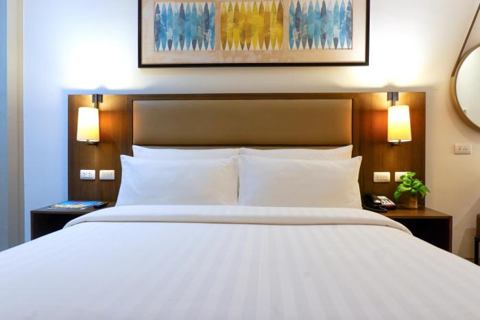 mcollection stay near private beach in boracay